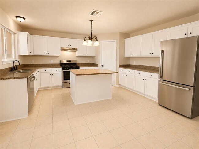 Building Photo - 1531 Brandi Cir