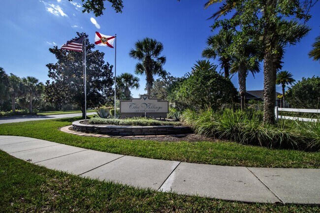 Building Photo - 2 Bedroom Condo W/ Garage in Lakewood Ranch