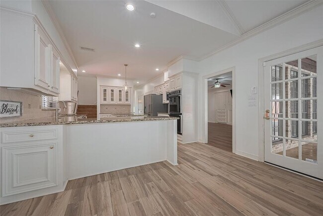 Building Photo - 510 Barkers Cove