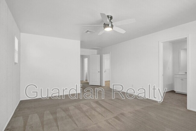 Building Photo - 11070 Neets Bay St