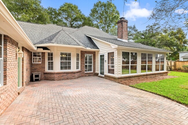 Building Photo - 1300 Windward Cir