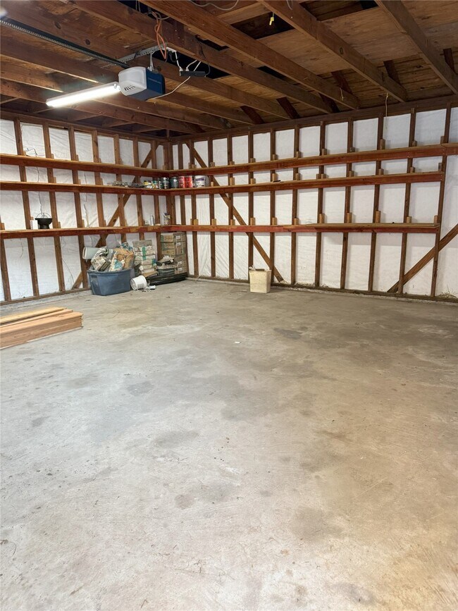 Building Photo - 21430 Park Green Dr
