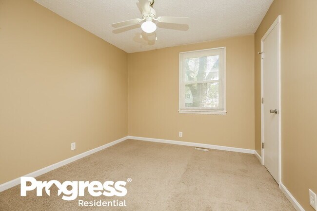Building Photo - 157 Ocala Dr