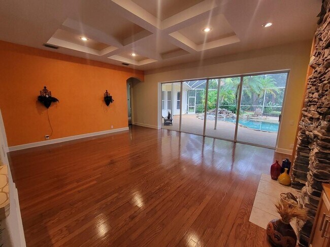 Building Photo - 1130 Anclote Rd