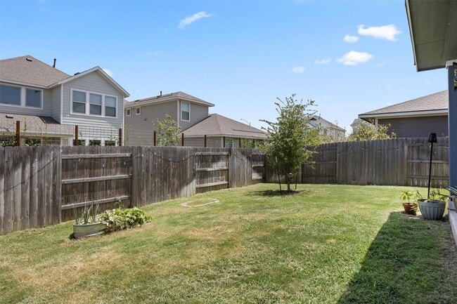 Building Photo - 8612 McKamy Dr
