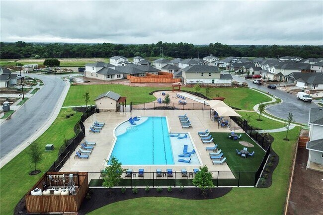 Building Photo - 212 Strand Ln