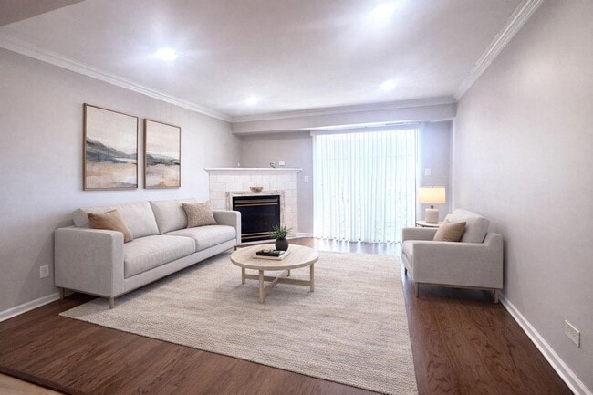 Building Photo - 1533 N Windsor Dr