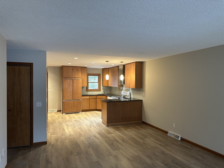 Living Room & Kitchen - 5220 Carlton Dr