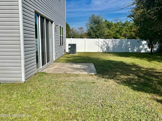 Building Photo - 9497 Scaup Way