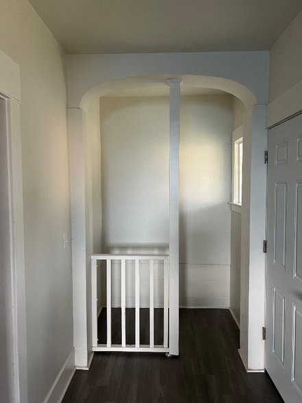 Building Photo - 1316 S 25th St