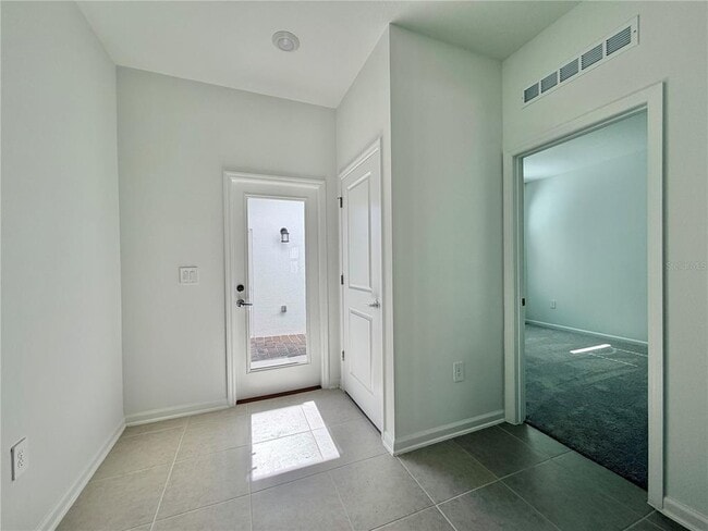 Building Photo - 2467 Rider Rain Ln