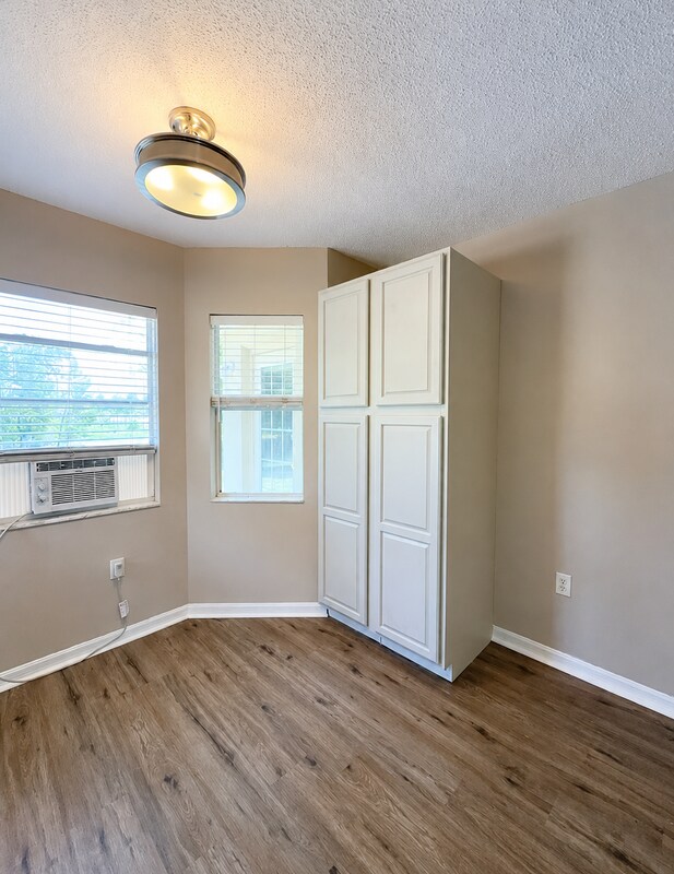 Building Photo - 10300 Noddy Tern Rd