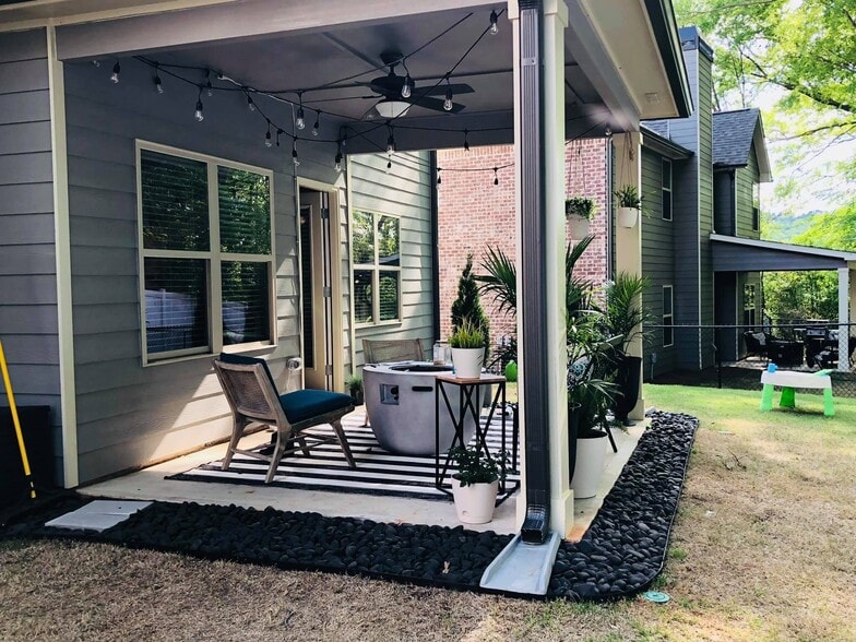 Building Photo - 192 Towns Walk Dr