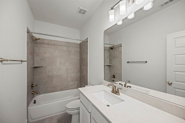 Building Photo - 28946 Parker Ridge Dr