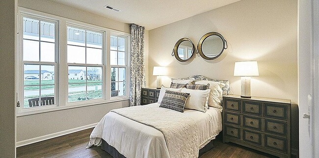 Building Photo - 3 Bedroom / 3 Bath Single Family Home near Brier Creek with 1st floor living!