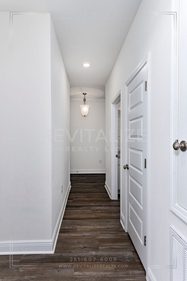 Building Photo - Move-in Ready 4 Bed 2 Bath Daphne Home in Jubilee Farms