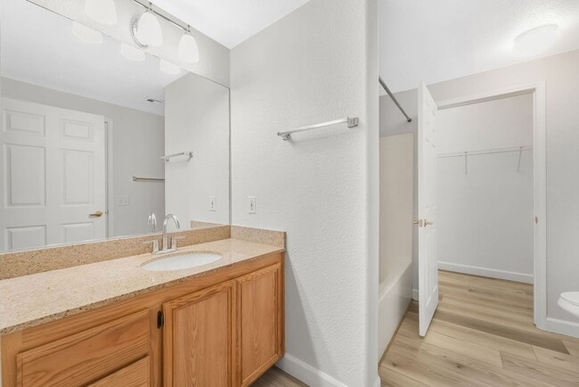 Building Photo - 9975 Peace Way