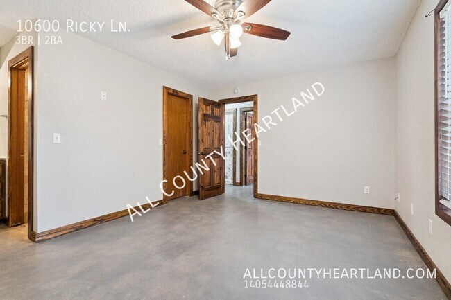 Building Photo - 10600 Ricky Ln