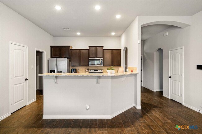 Building Photo - 903 Mclaury Cove