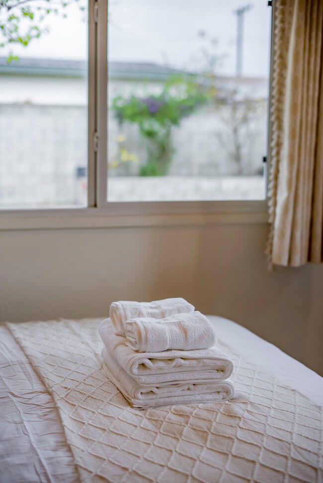 Building Photo - Furnished 3BR Glendora Home | Quiet Retreat + Parking