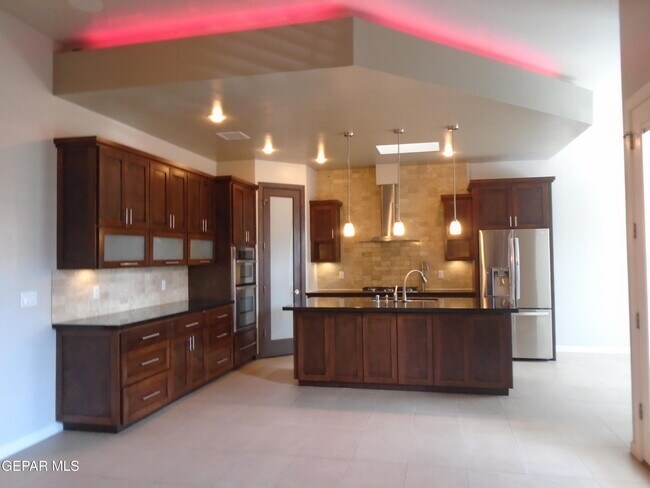 Building Photo - 7364 Brays Landing Drive