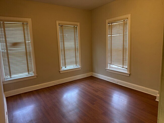Building Photo - Beautiful Victorian Rowhome with Modern Updates – Available Now!