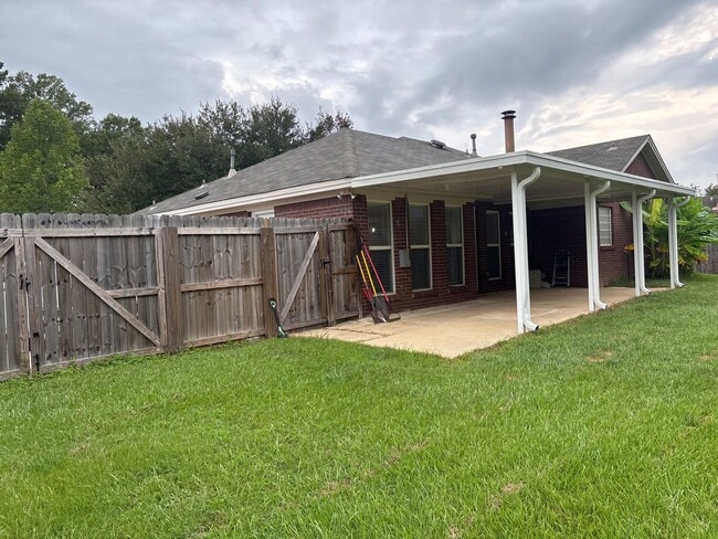 Building Photo - 151 Gilder Ct