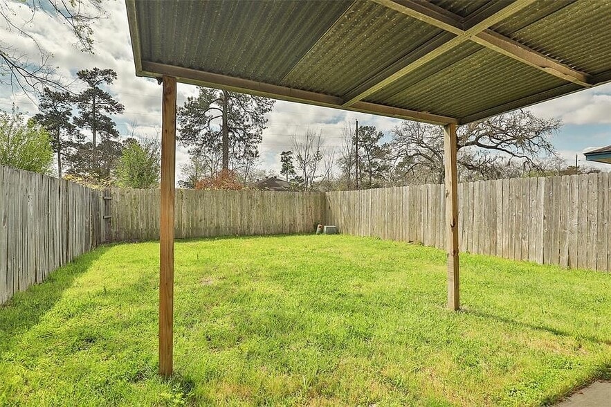 Backyard - 5406 Rivergate Dr