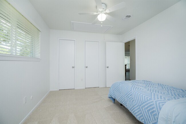 Building Photo - 12410 Pantano Drive