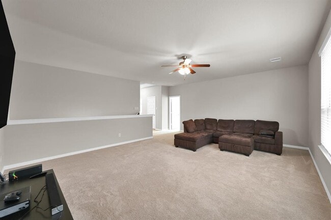 Building Photo - 17052 Easter Lily Dr
