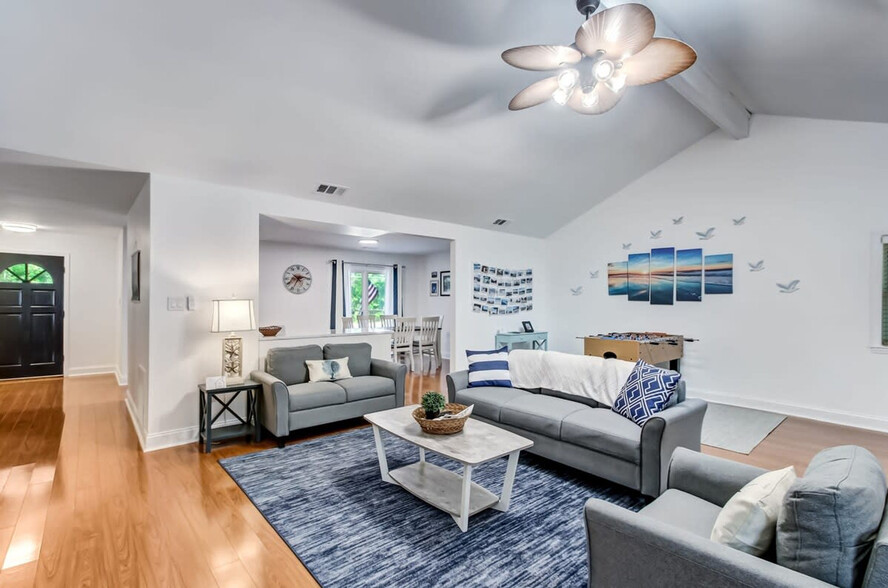 Building Photo - 314 Quarterman Dr