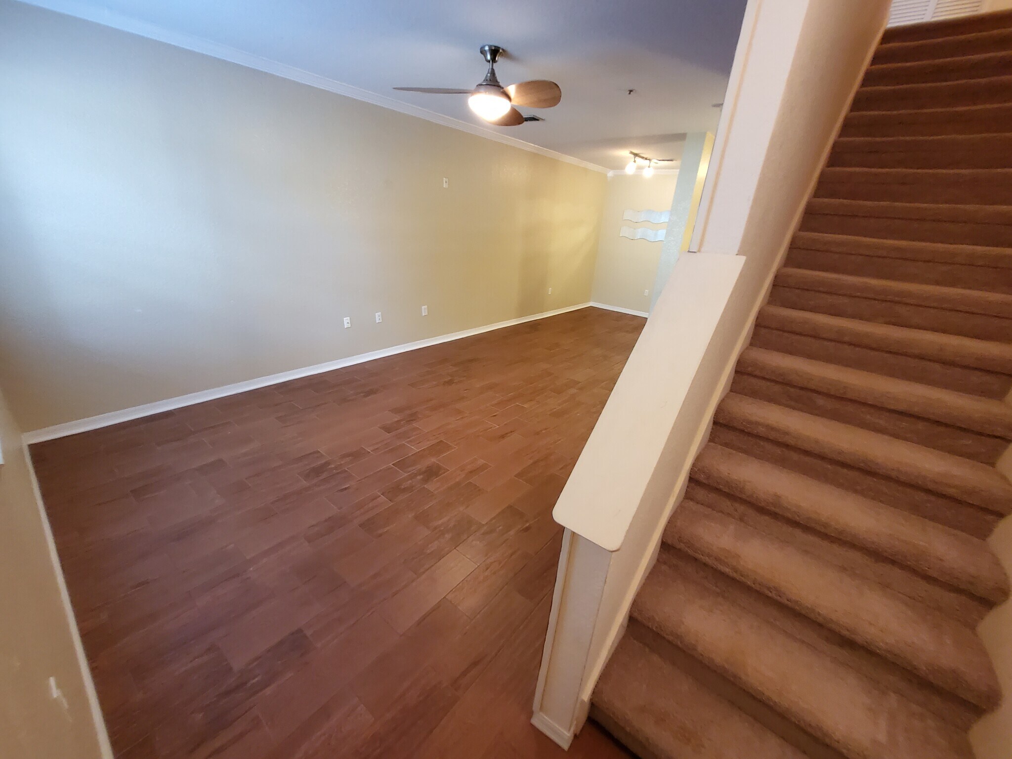 Building Photo - 1606 Legacy Park Dr