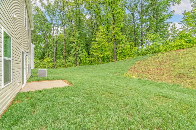 Building Photo - 944 Utopia Ln