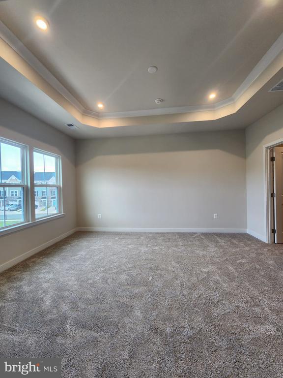 Building Photo - 9400 Tanfield Dr