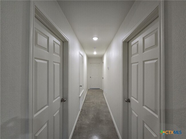 Building Photo - 2318 Zanoletti Ct