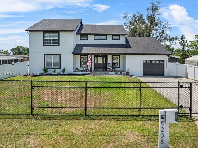 Primary Photo - 5208 Oakdale Rd