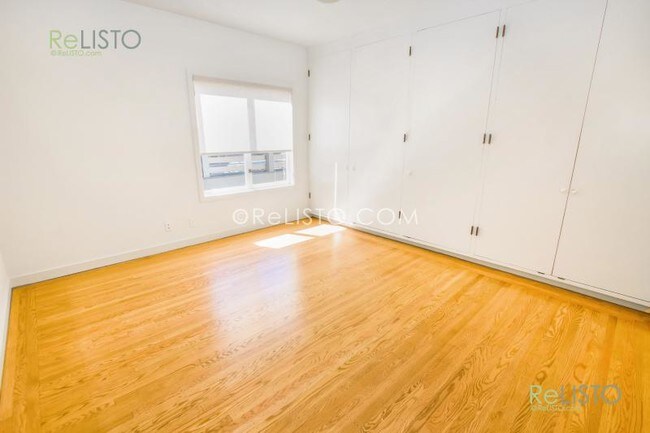 Building Photo - 2296 Vallejo St