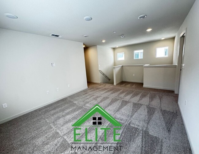 Building Photo - A Stunning Brand-New Home in a Prime Locat...
