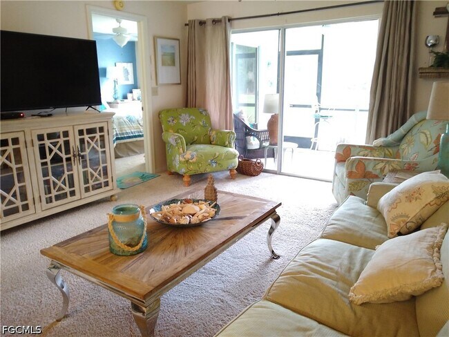 Building Photo - 13076 Cross Creek Ct