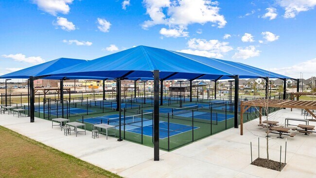 Building Photo - 27130 Peaceful Cv Dr