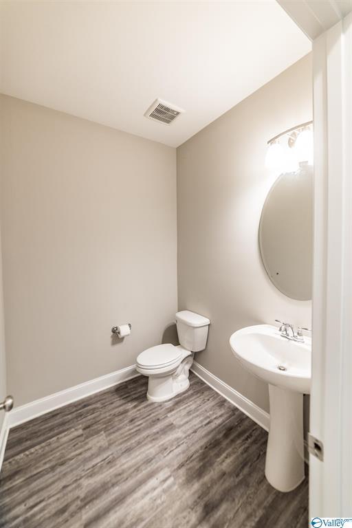 Building Photo - 108 Erskin Parcus Dr