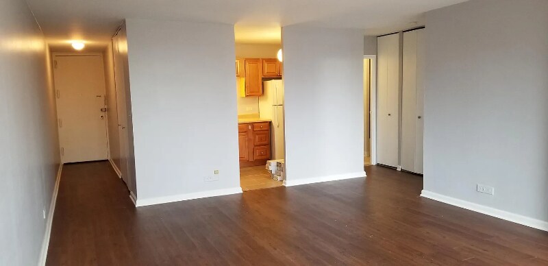 Primary Photo - 1636 N Wells St