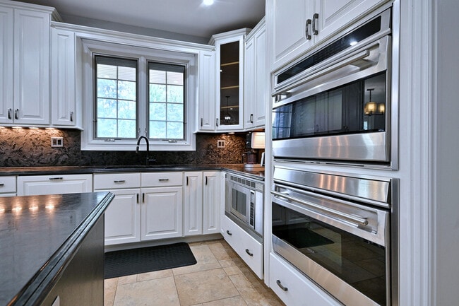 Building Photo - 312 Felicia Ct
