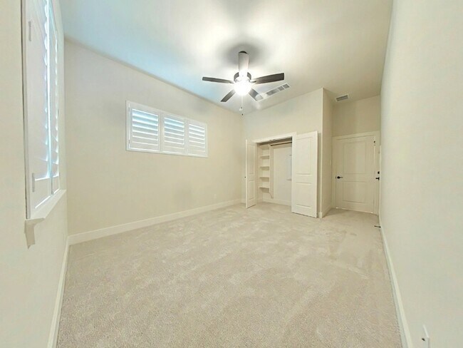 Building Photo - 1020 Prescott Dr