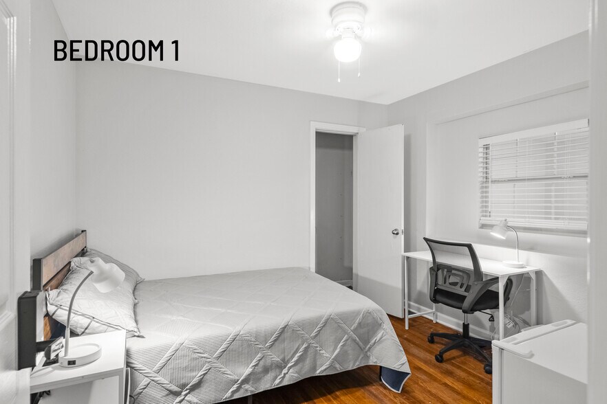 Building Photo - 4120 Angol Pl