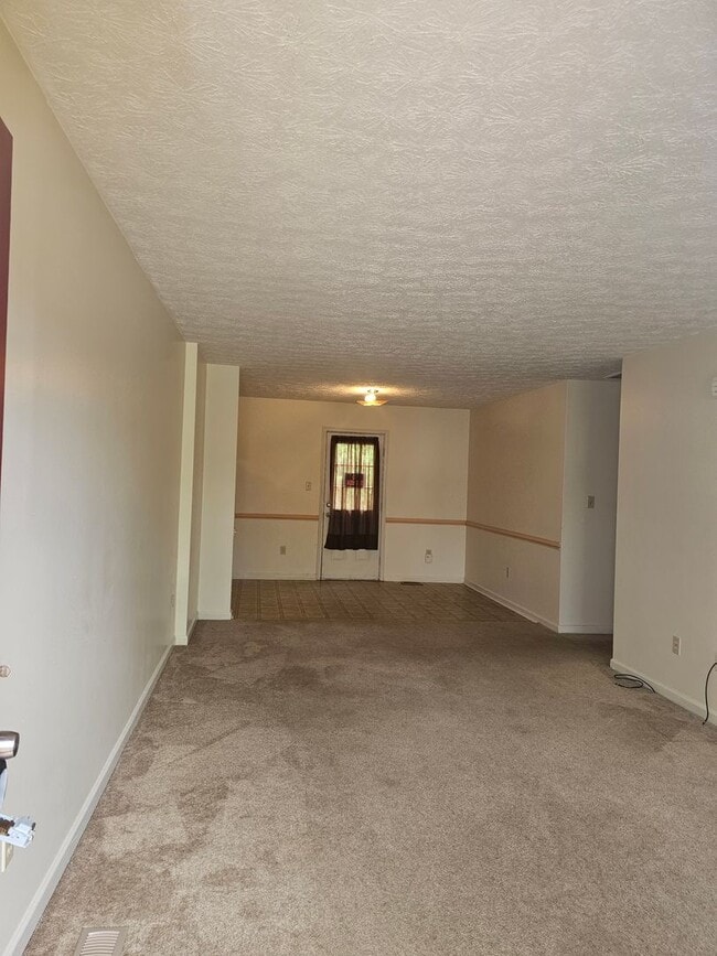 Building Photo - 2 Langille Ct