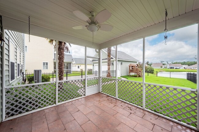 Building Photo - 4 Bedroom, 2.5 Bathroom Home in Reminisce ...