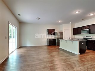 Building Photo - 209 Orion Way