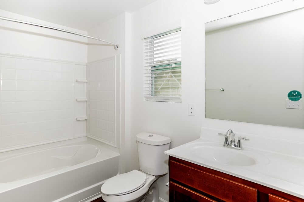 Building Photo - 9918 Portaferry Dr