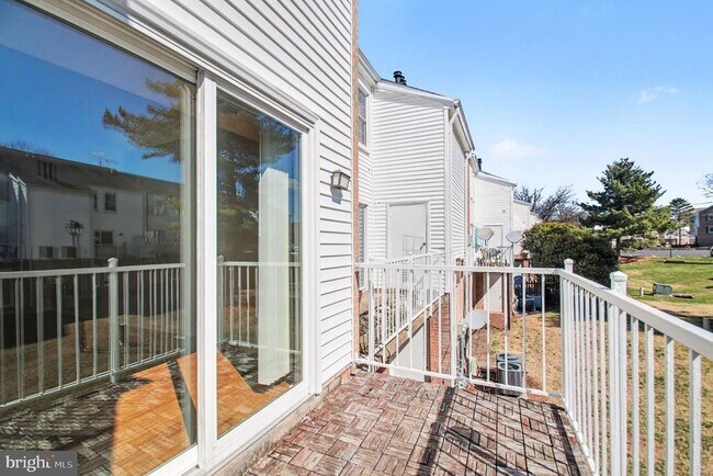 Building Photo - 14431 St Germain Dr